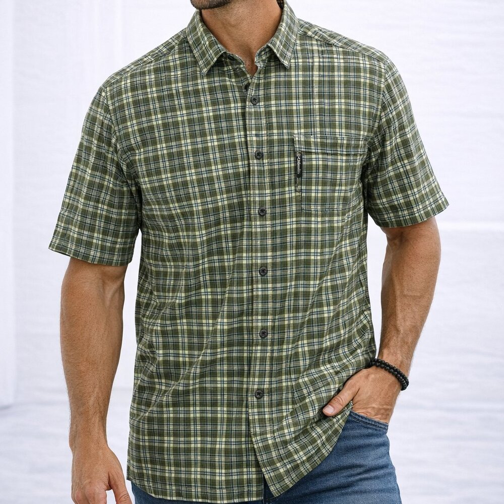 Columbia Green Plaid Short Sleeve Shirt XXL Casual Outdoor Travel Button Down